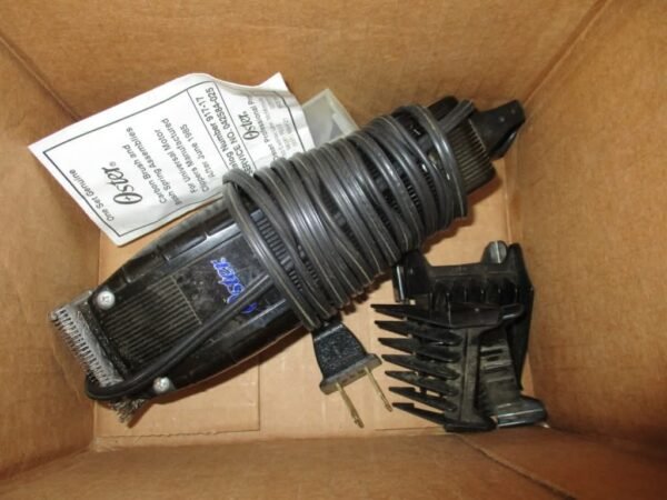 Oster Clipper with Blades