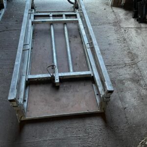 7ft Livestock Handling Chute
