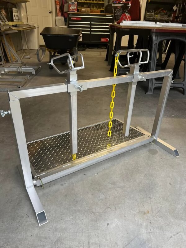 Two Head Piece Stand